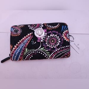 Vera Bradley NWT Bandana Swirl RFID blocking Turnlock Wallet